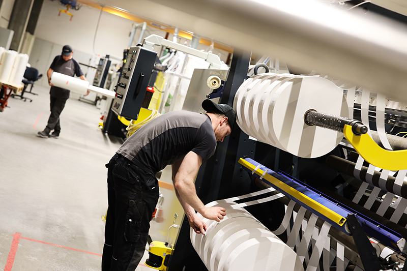 Van den broek Packaging Probleem → Analyse → Test → Oplossing. Praktijkgedreven innovatie vanuit de werkvloer.
